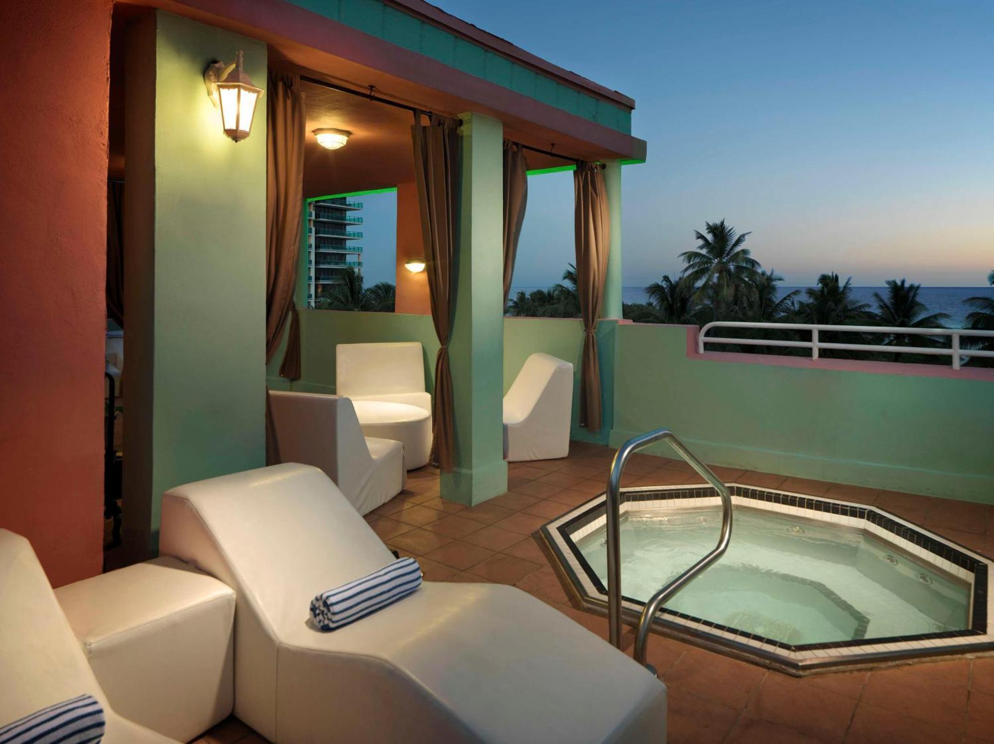 Hilton Vacation Club Crescent On South Beach Miami Μαϊάμι Μπιτς Εξωτερικό φωτογραφία